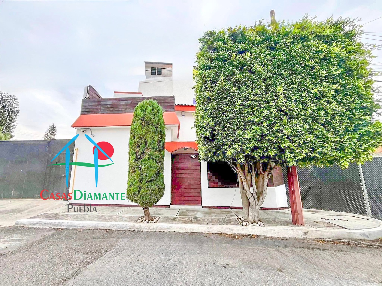 Las Ánimas Casa y Corporativo 360 - Fachada oficinas 1